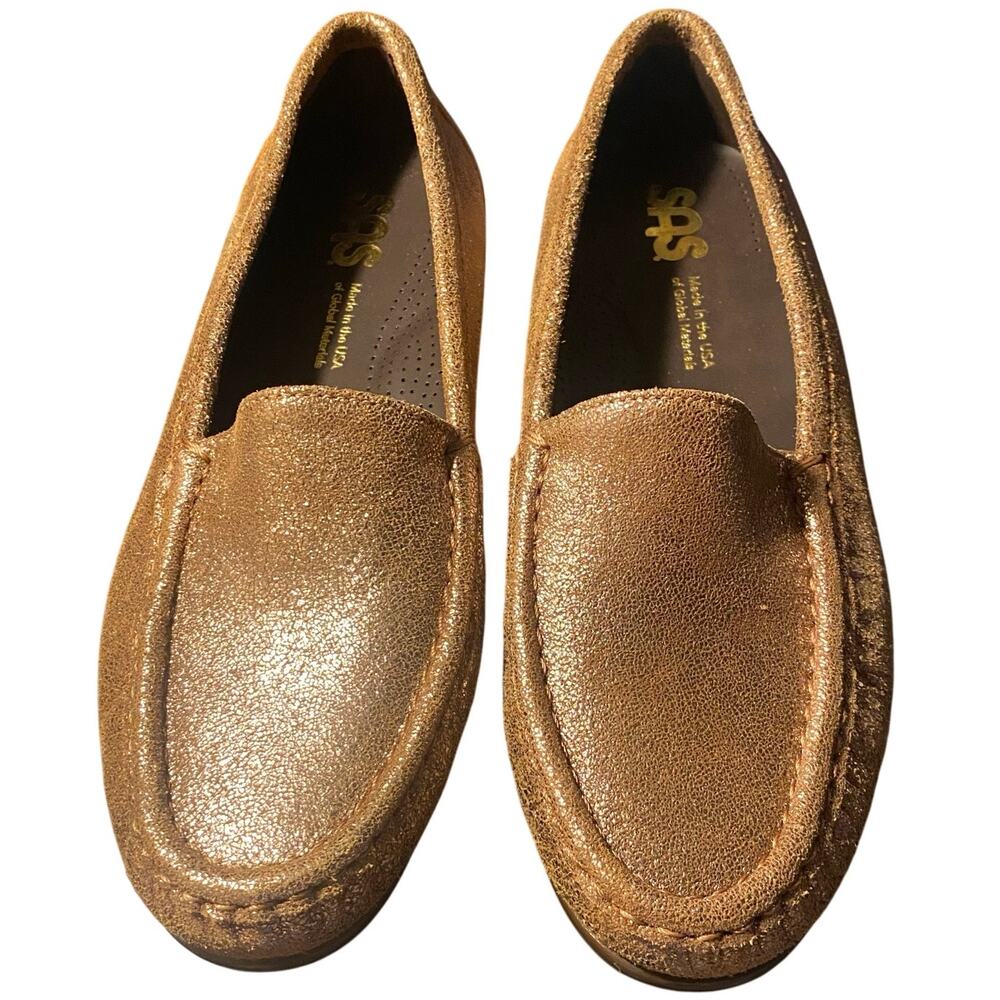 SAS "Simplify" Womens Slip-On Loafer, Gold Metallic, Size 8W, Like New Condition
